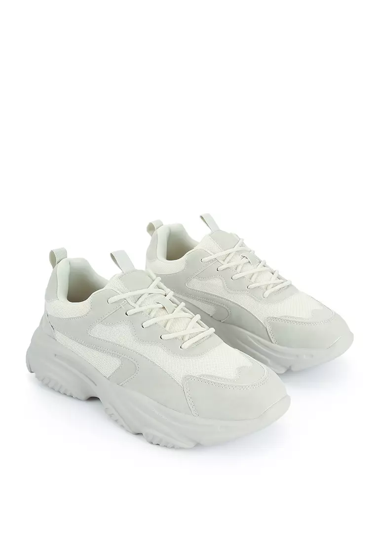 Call it spring sneakers store