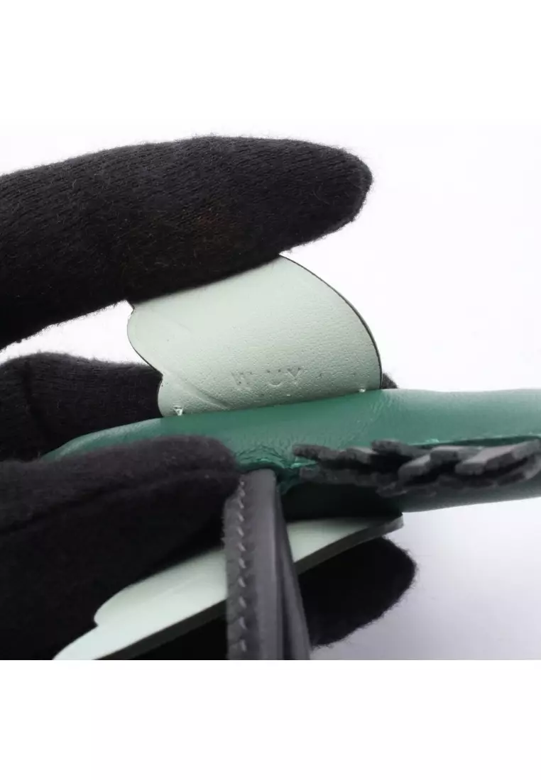 Pre-Loved Hermès Rodeo Pegasus PM vert moyan Ardoise Vert Peppermint bag charm Aagneau Veau Swift green gray green Light green W engraved