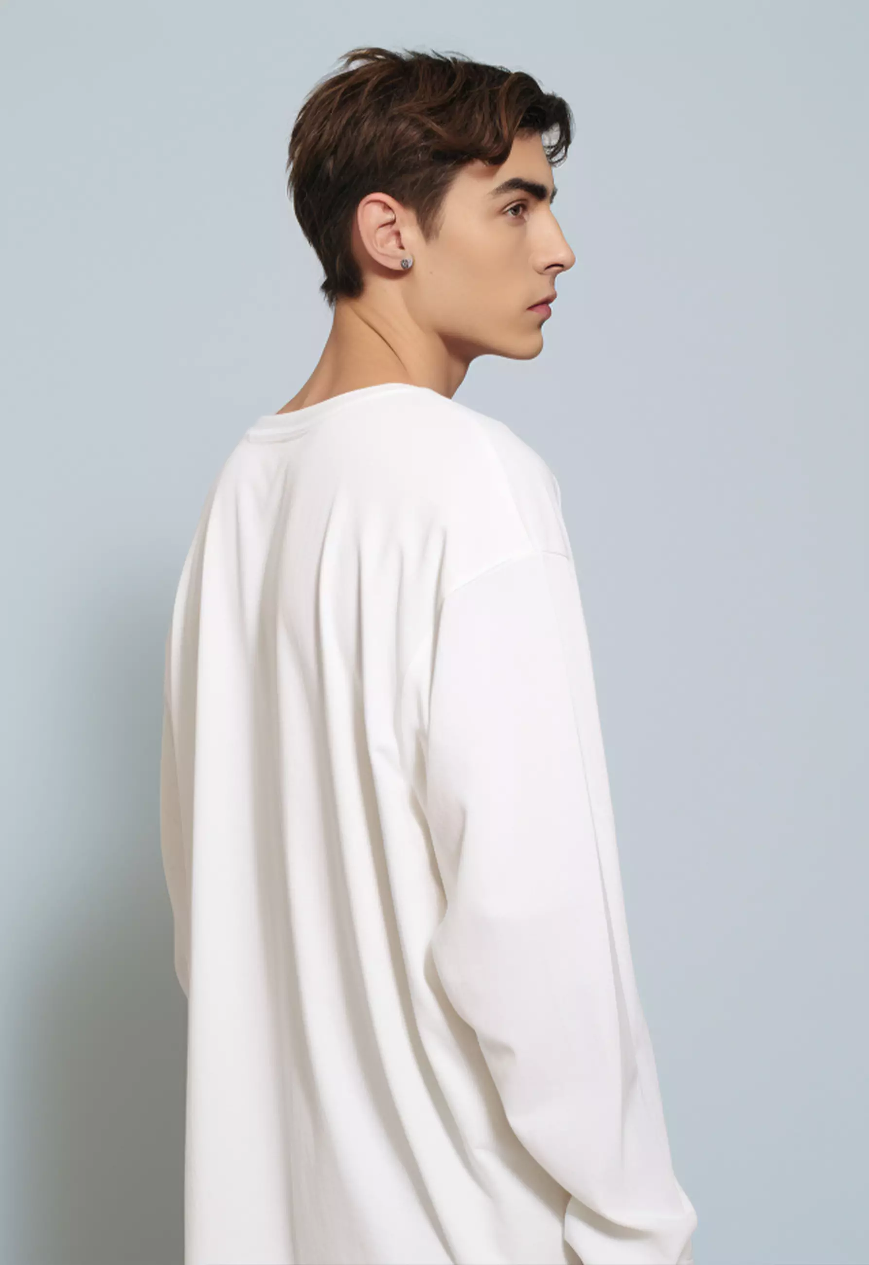 MTO46 kaos lengan panjang anime jepang distro pria crew neck instacool putih