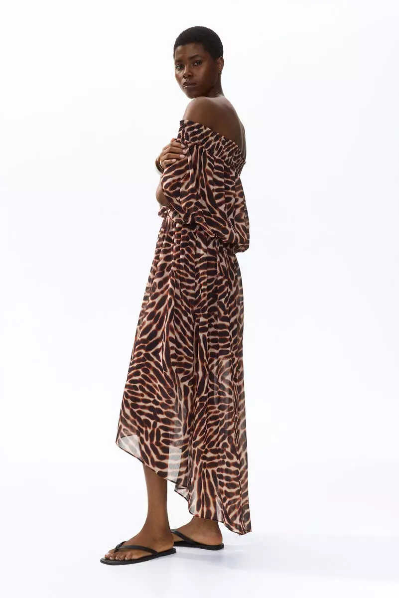 Buy H&M Off-the-shoulder chiffon dress 2026 Online
