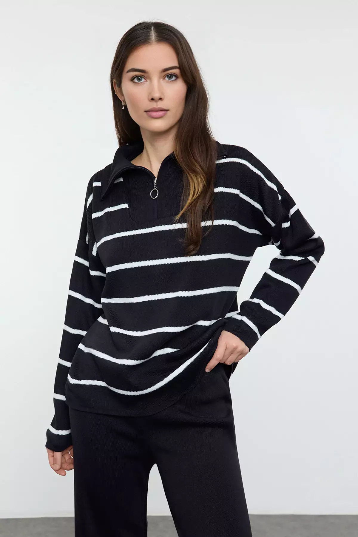 Navy Blue Wide Cut Zippered Knitwear Top-Bottom Set TWOAW24AU00025