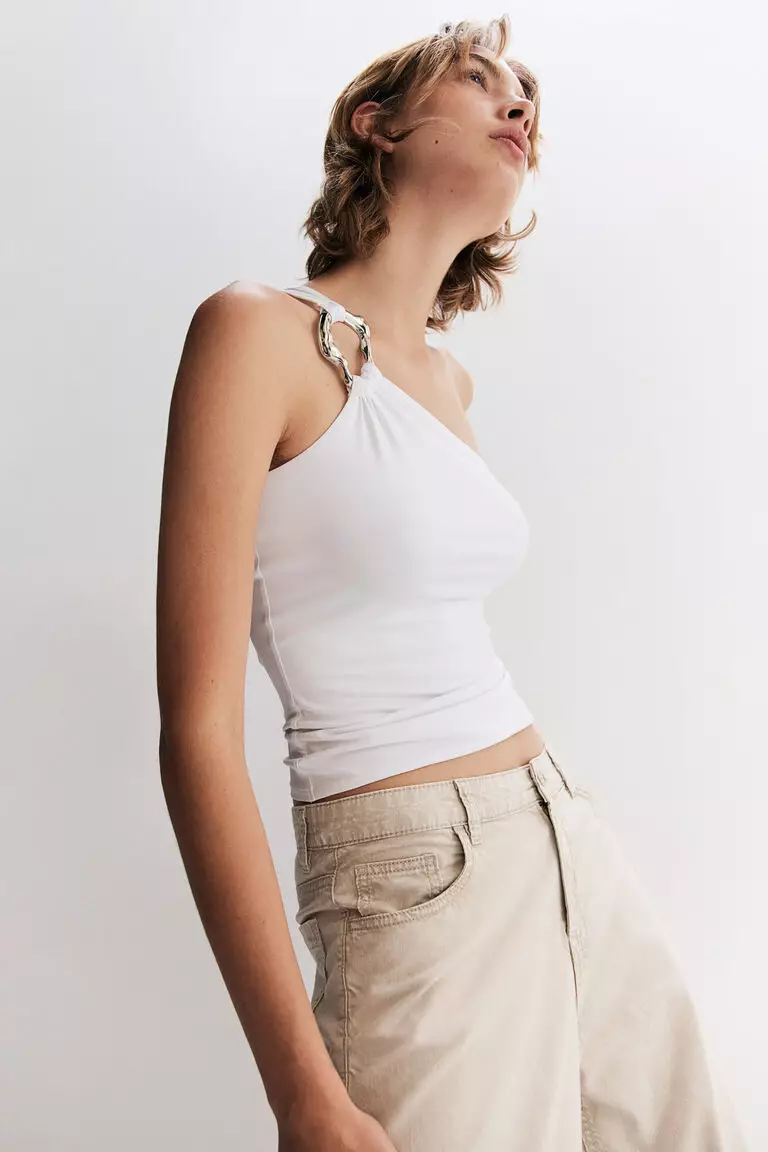 Metal-ring one-shoulder top