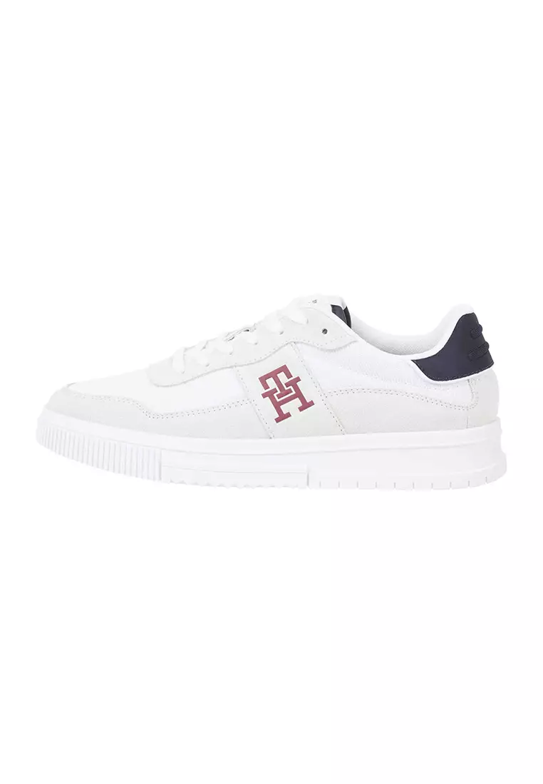 Tommy hilfiger outlet shoes men's wearhouse