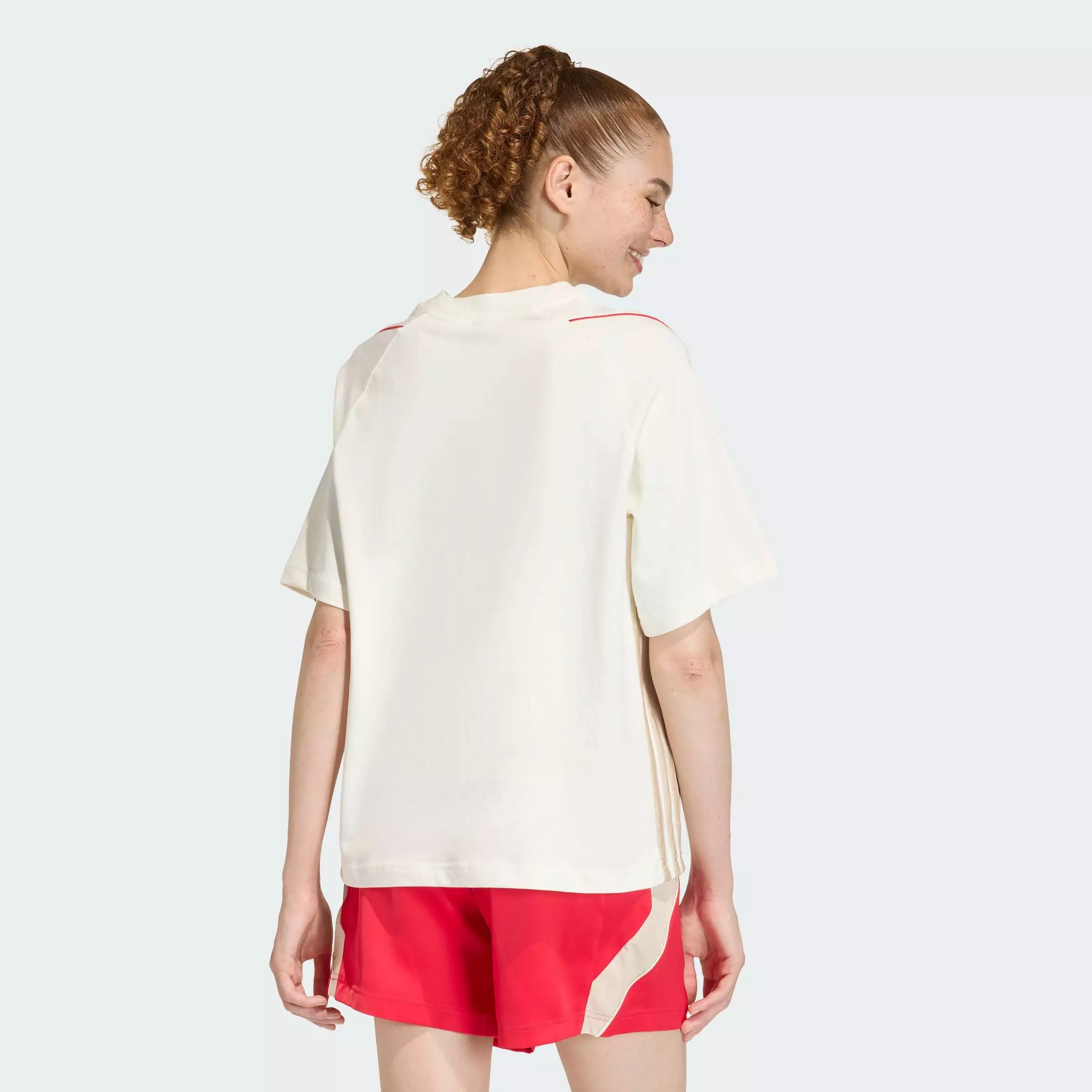 Lifestyle Stadium 3-Stripes Tee Women White KB4282