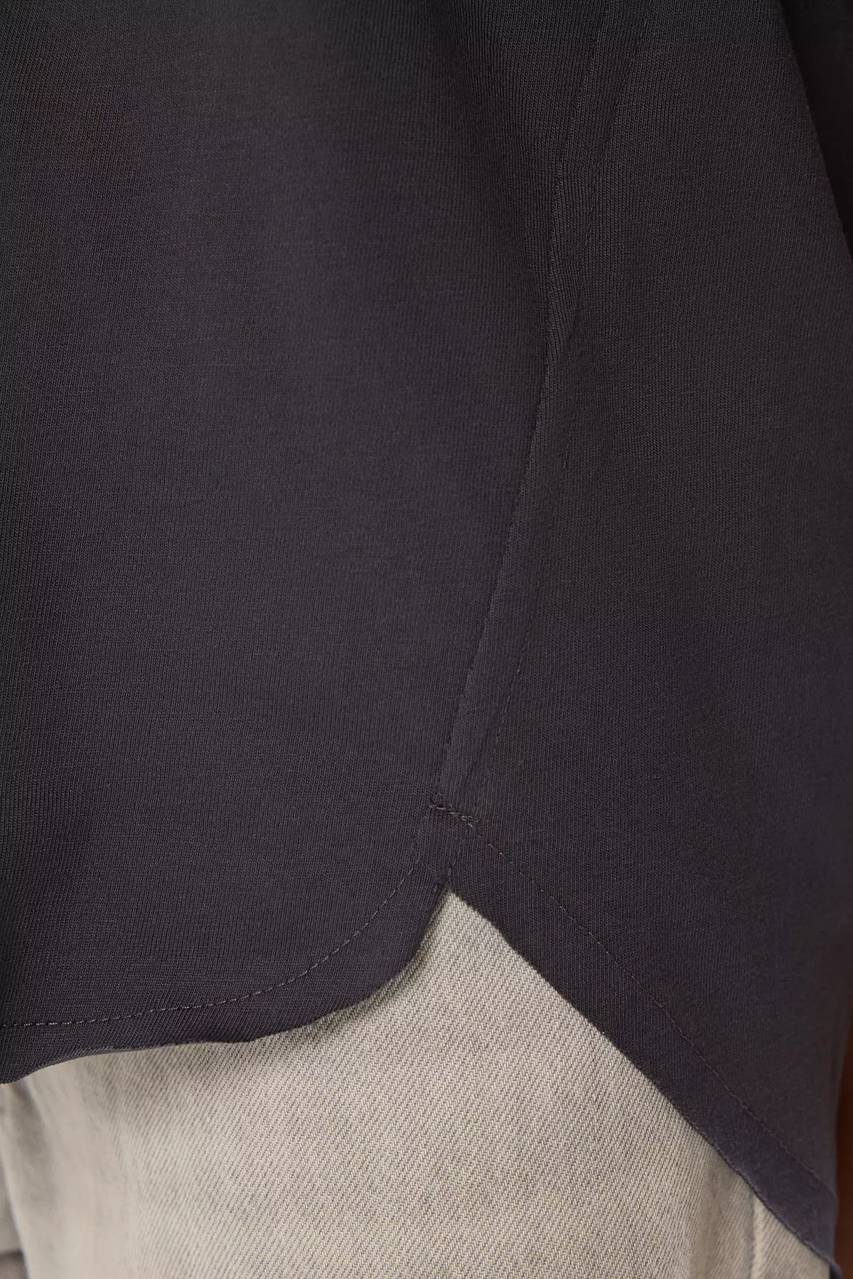 Anthracite 100% Cotton V Neck Oversize/Wide Cut Knitted T-Shirt TWOSS25TS00162