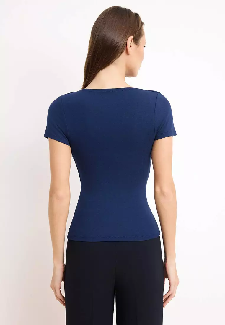 Shirring/Drape Detail Fitted/Bodycon Knitted Top