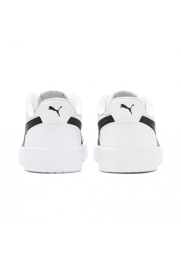 Caracal Trainers