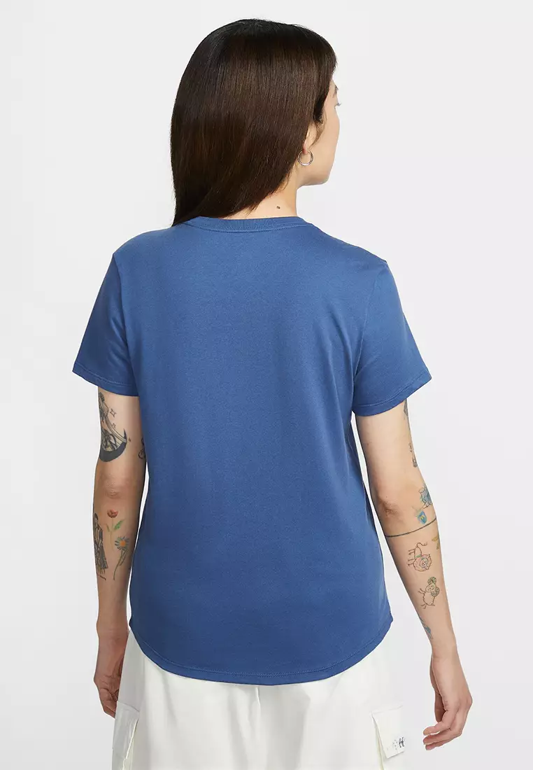 Sportswear Club Essentials Women's T-Shirt