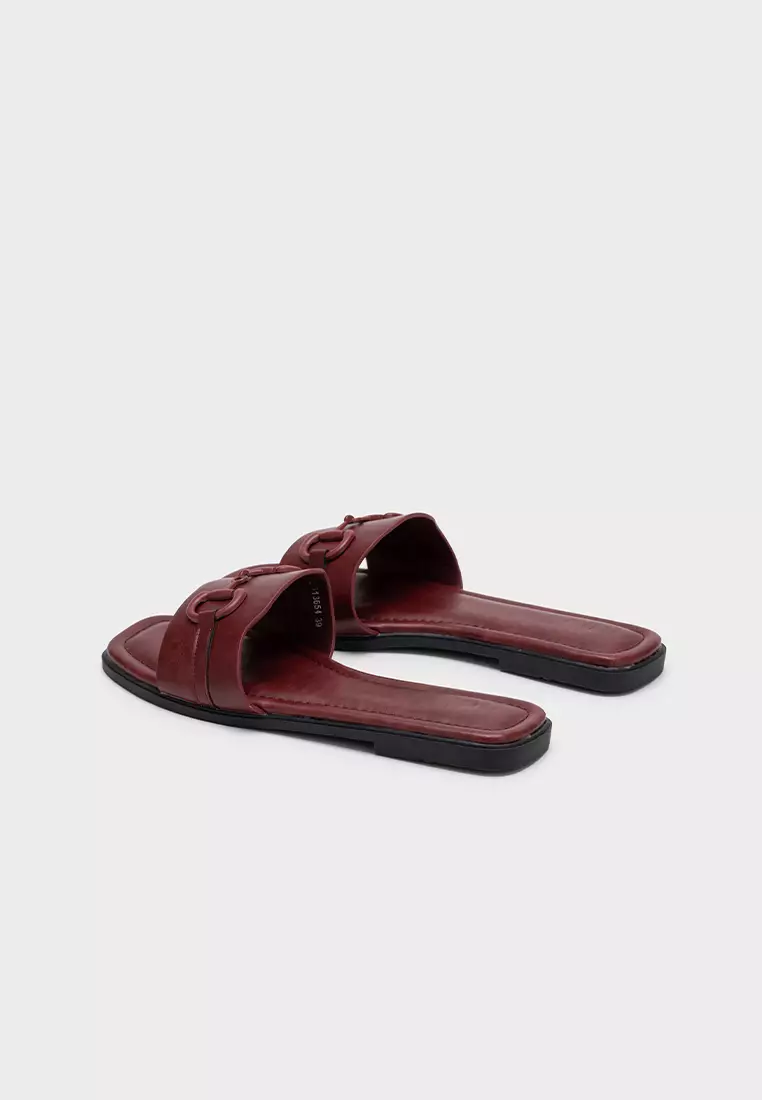 BUCKLED FLAT SLIDE