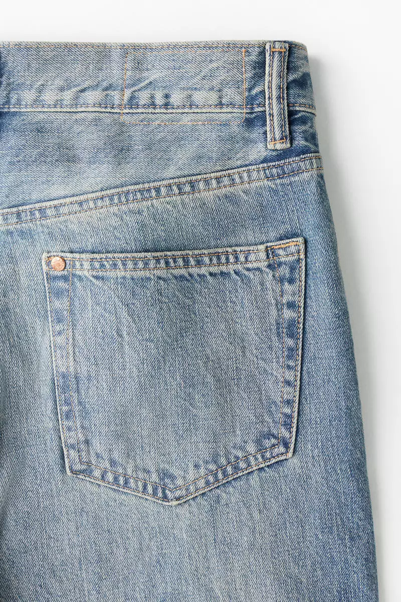 Loose Straight Jeans