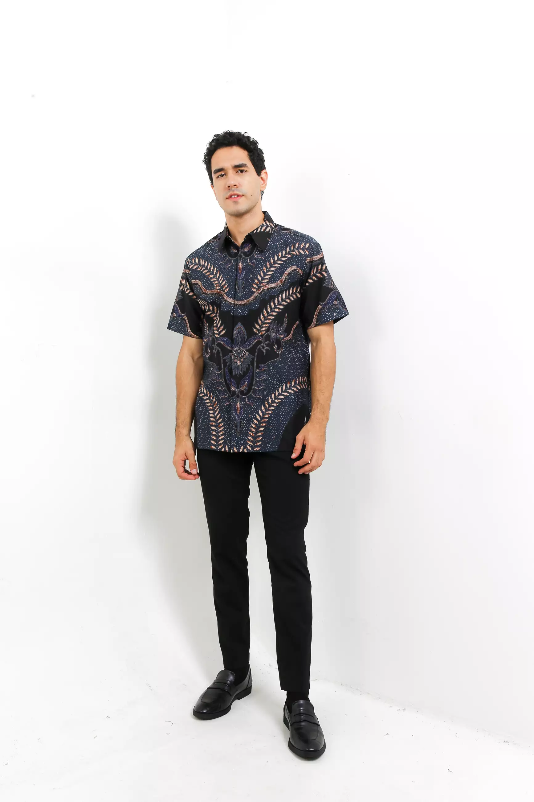 Hem Body Fit Batik Modern 6