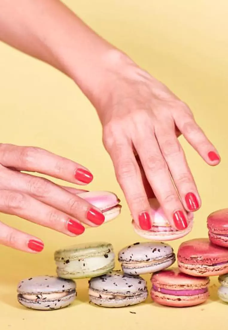 Breathable Nail Lacquer Color Beauty Essential 18ml