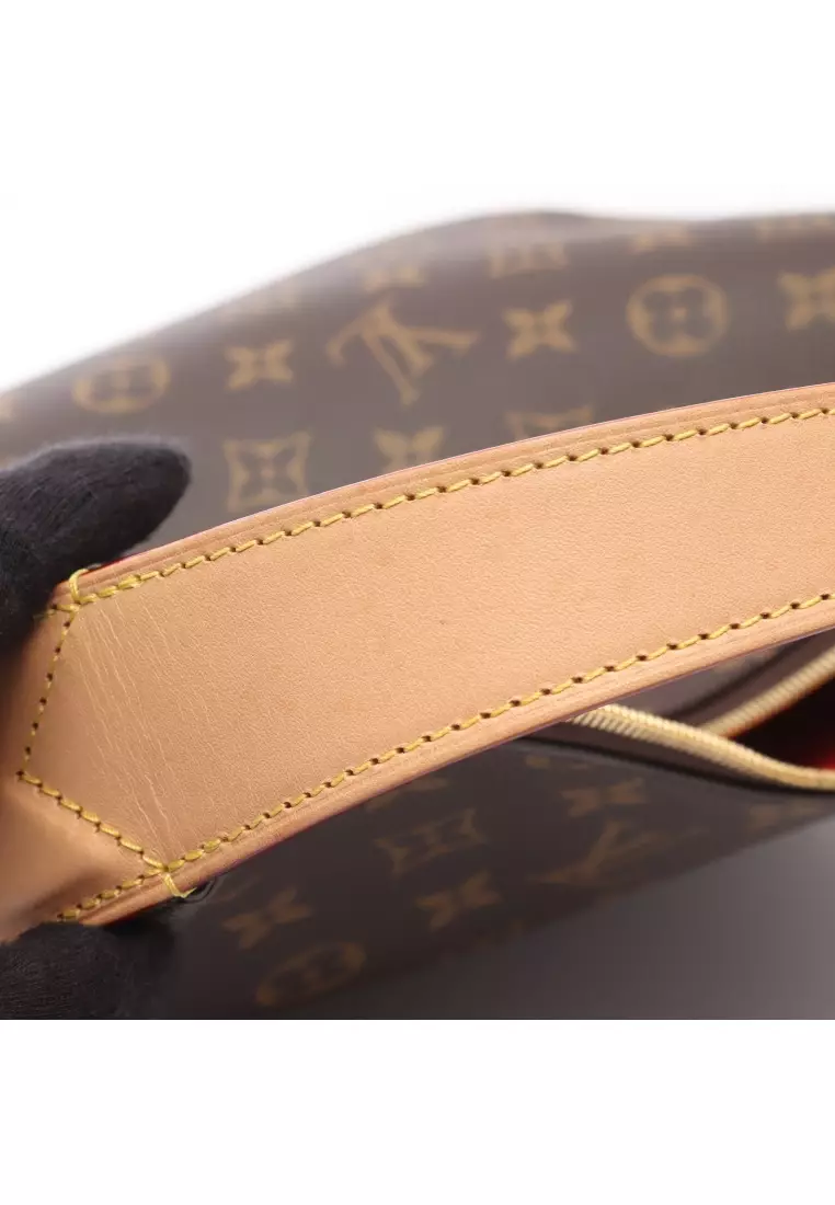 Pre-Loved Louis Vuitton Slouchy PM monogram one shoulder bag PVC leather Brown