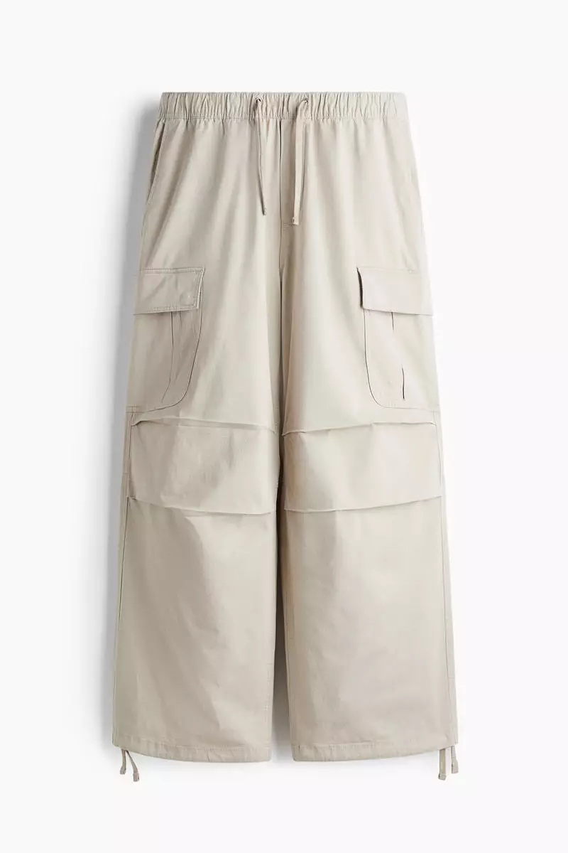 Loose Fit Cargo trousers