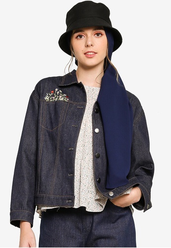 Lubna navy Denim Trucker Jacket With Embroidery 49497AA66F654FGS_1