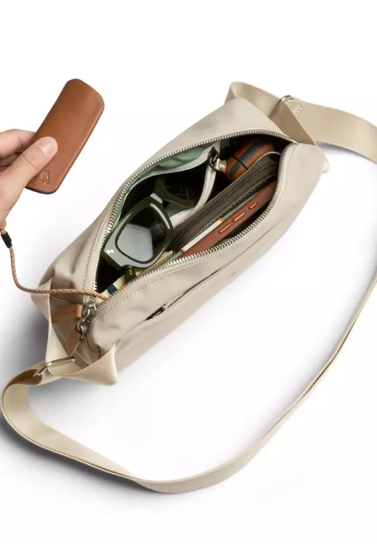 Bellroy Classic Sling 3L - Tahini