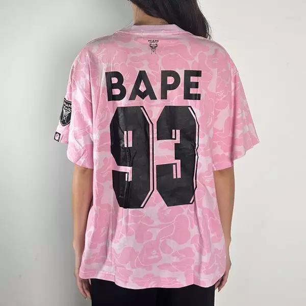 Kaos BAPE X INTER MIAMI CF CAMO WHITE PINK TSHIRT 100% ORIGINAL