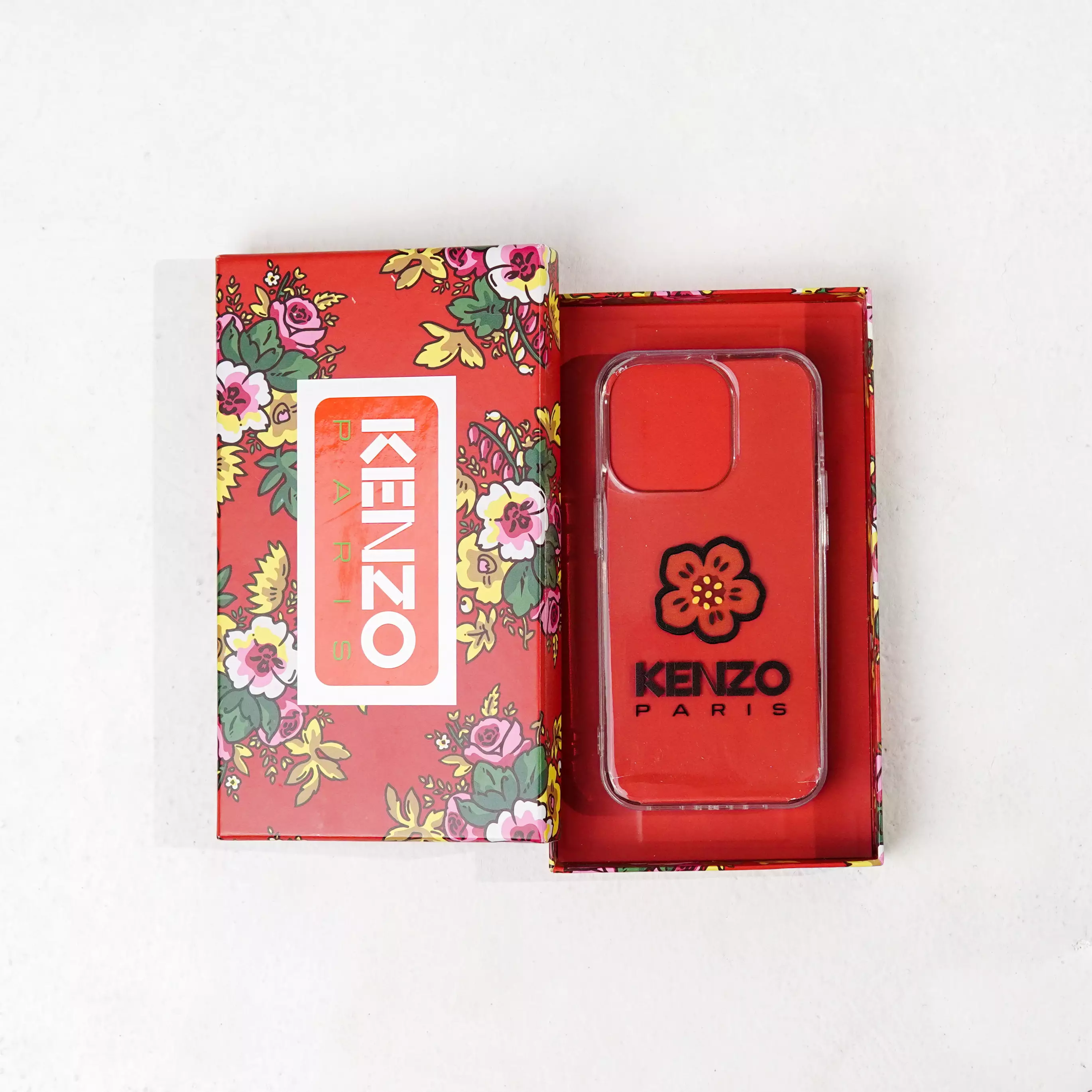 Kenzo xr case usada online