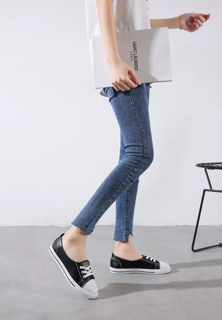 Smart Causal Leather Sneakers RX82008