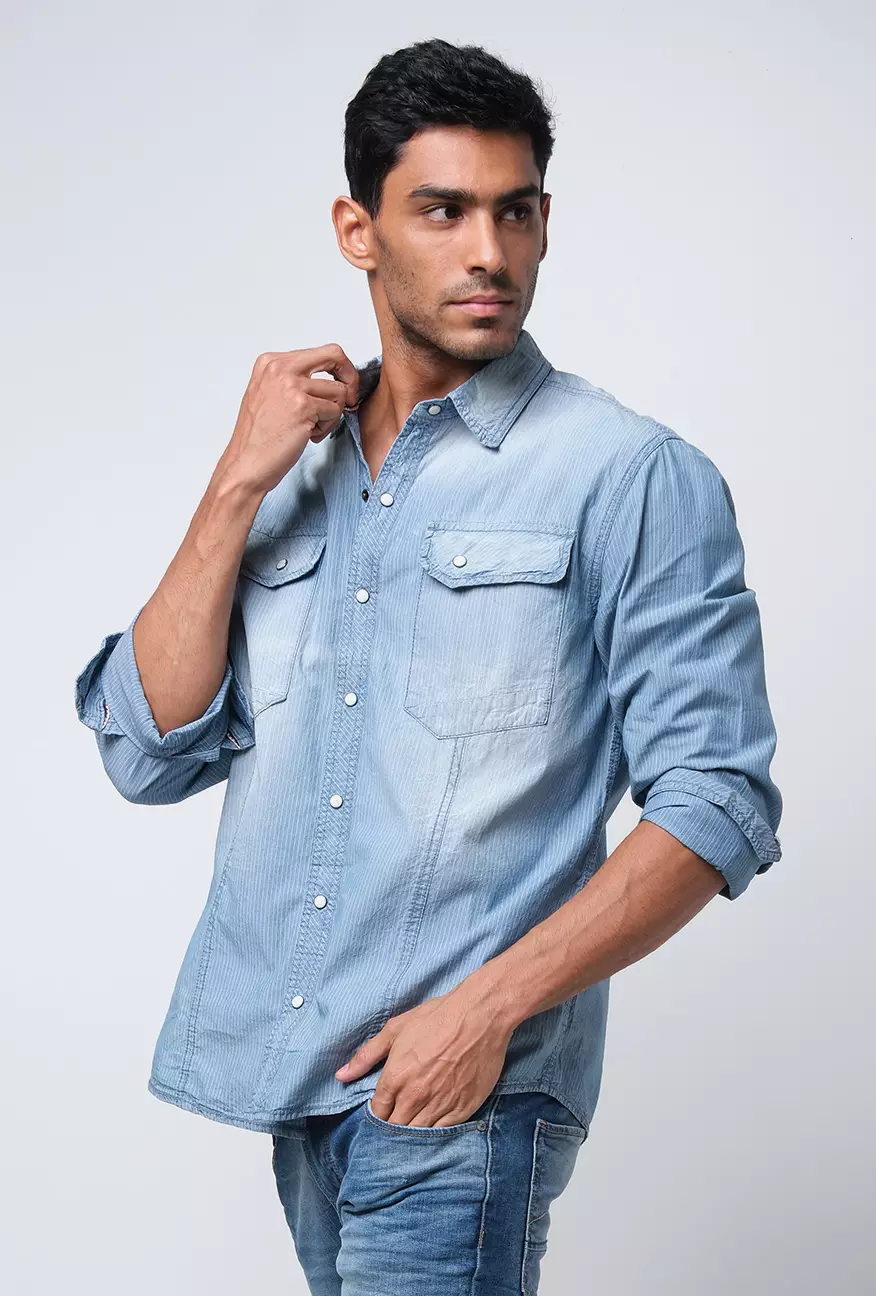 Kemeja Pria Chambray Eraser
