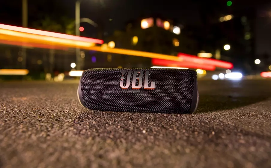 JBL Flip 6 美品 JBL Flip 6 Black Portable Bluetooth Speaker (Open Box) | eBay