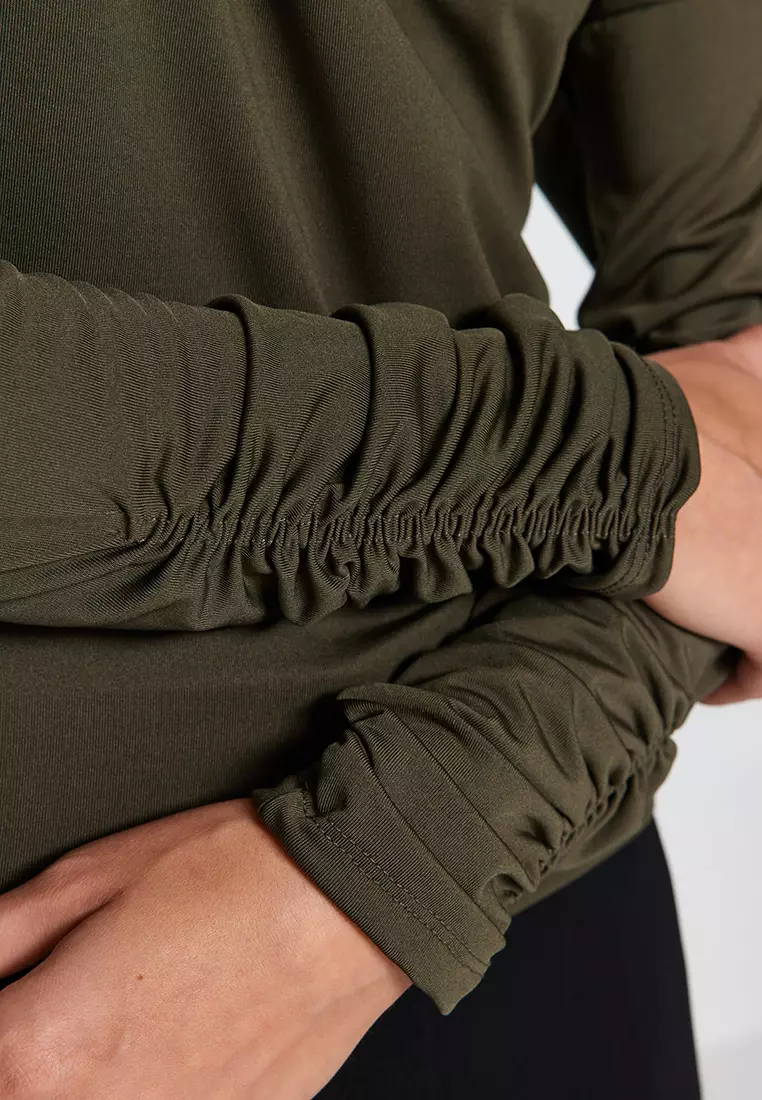 Asymmetrical Flowy Knitted Blouse