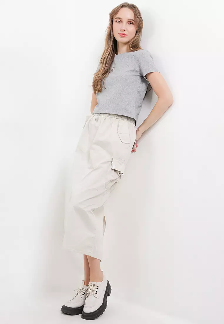 S/S Tshirt With Camelia Broosh