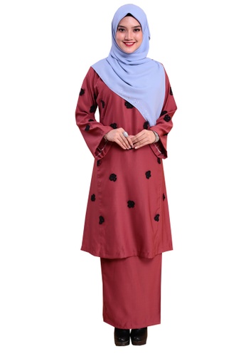 Kurung Happy 06 from Hijrah Couture in Red