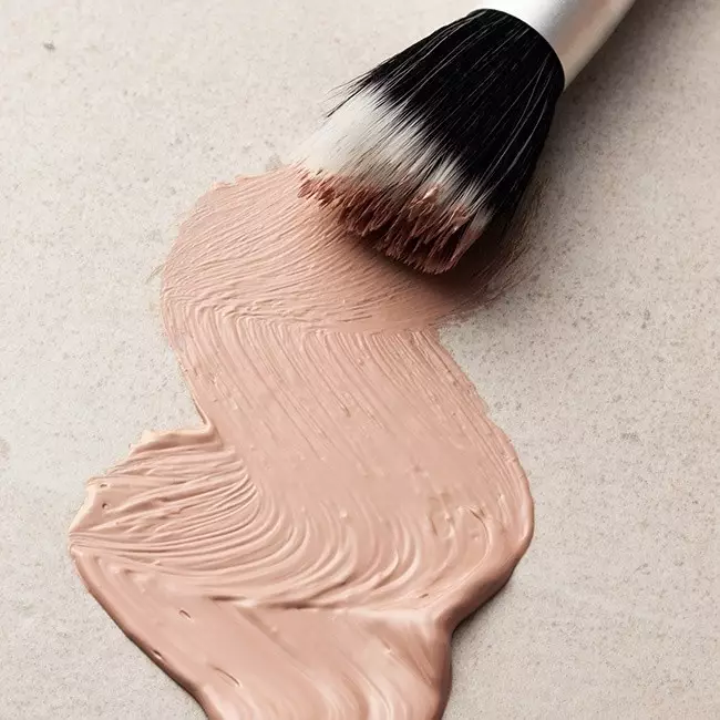 Fresh Nude Foundation Light 2C 30Ml