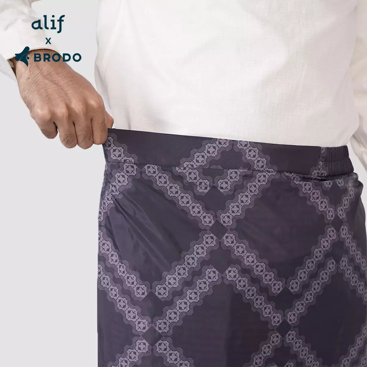 BRODO - Adora Saroong Alif x Brodo Black