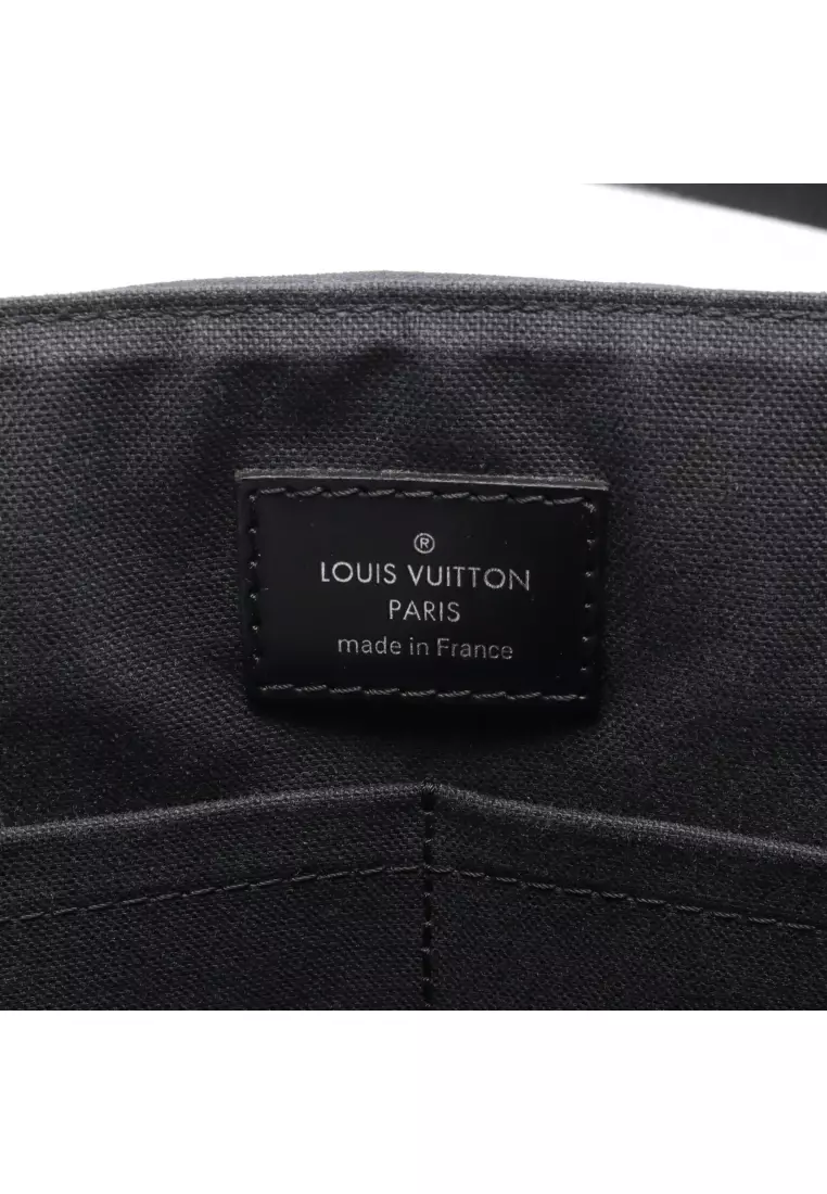 LOUIS VUITTON Damier Graphite District PM Shoulder Bag Black – Brand Off  Hong Kong Online Store