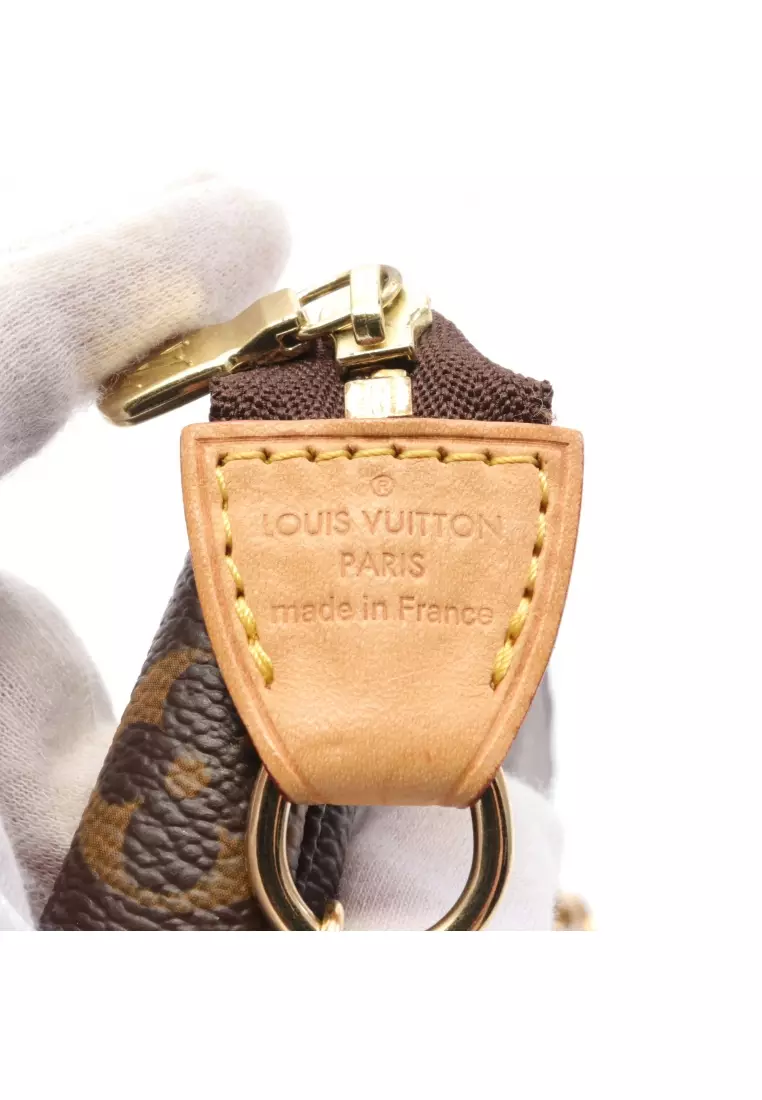 Louis Vuitton Mini Pochette Accessoires Monogram