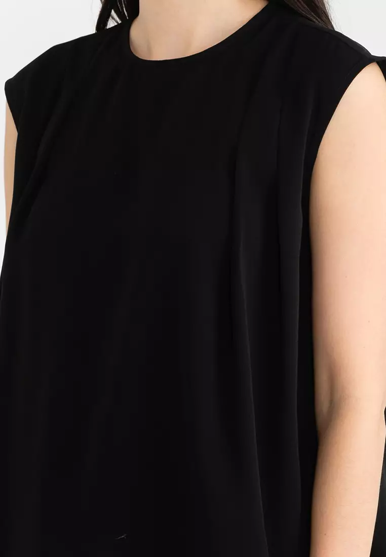 Wide Shoulder Pleat Detail Top