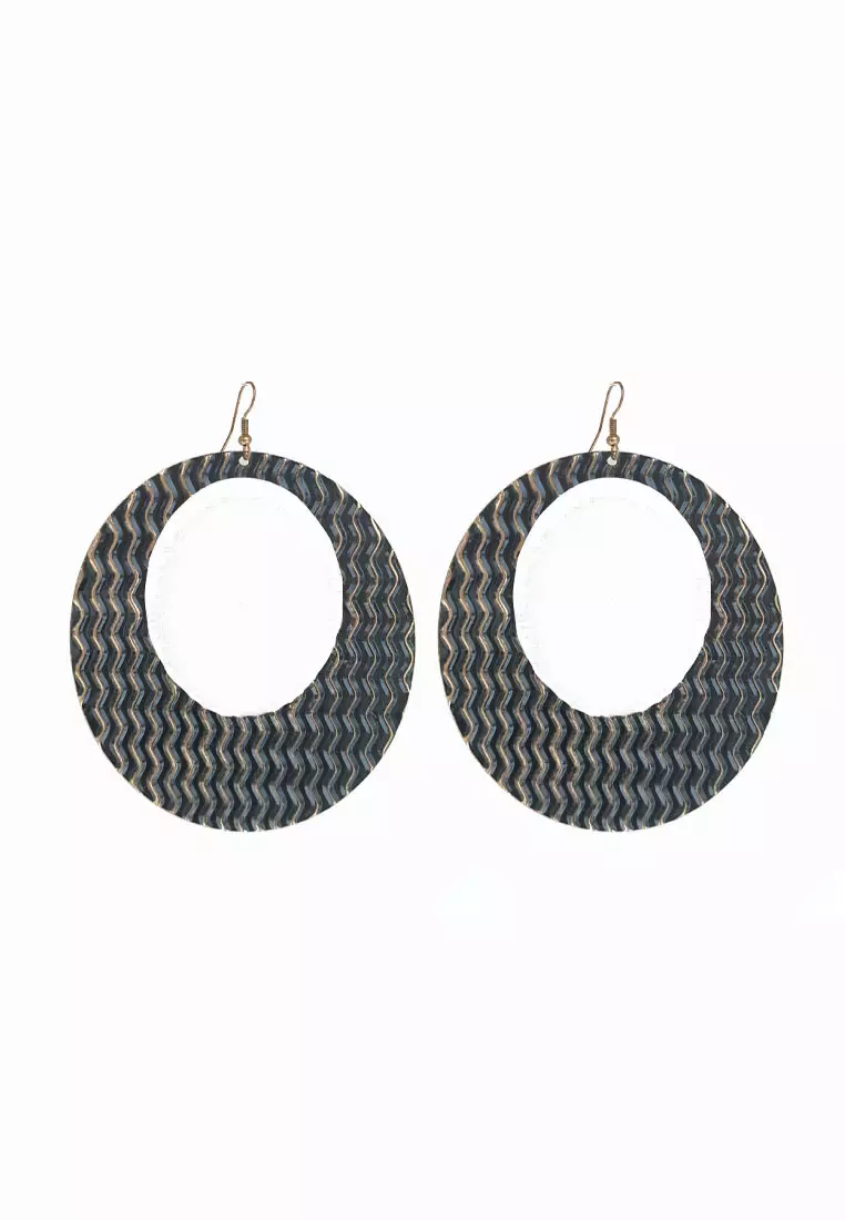 Aksesoris Anting Wanita Round Zig-zag Earrings Black & Gold 