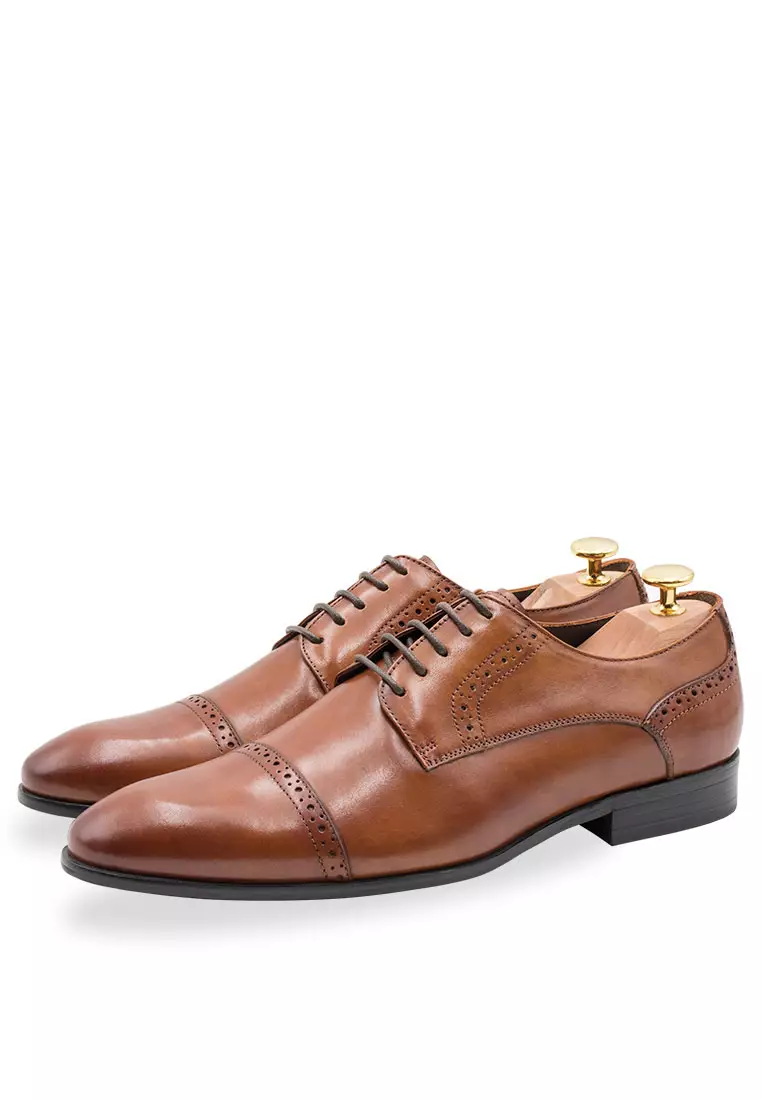 Estero Straight Cap Chestnut Derby