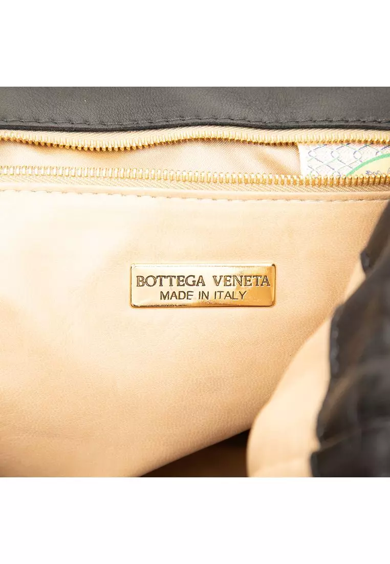 Pre-Loved Bottega Veneta Nappa Intrecciato Trimmed Drawstring Flap Backpack