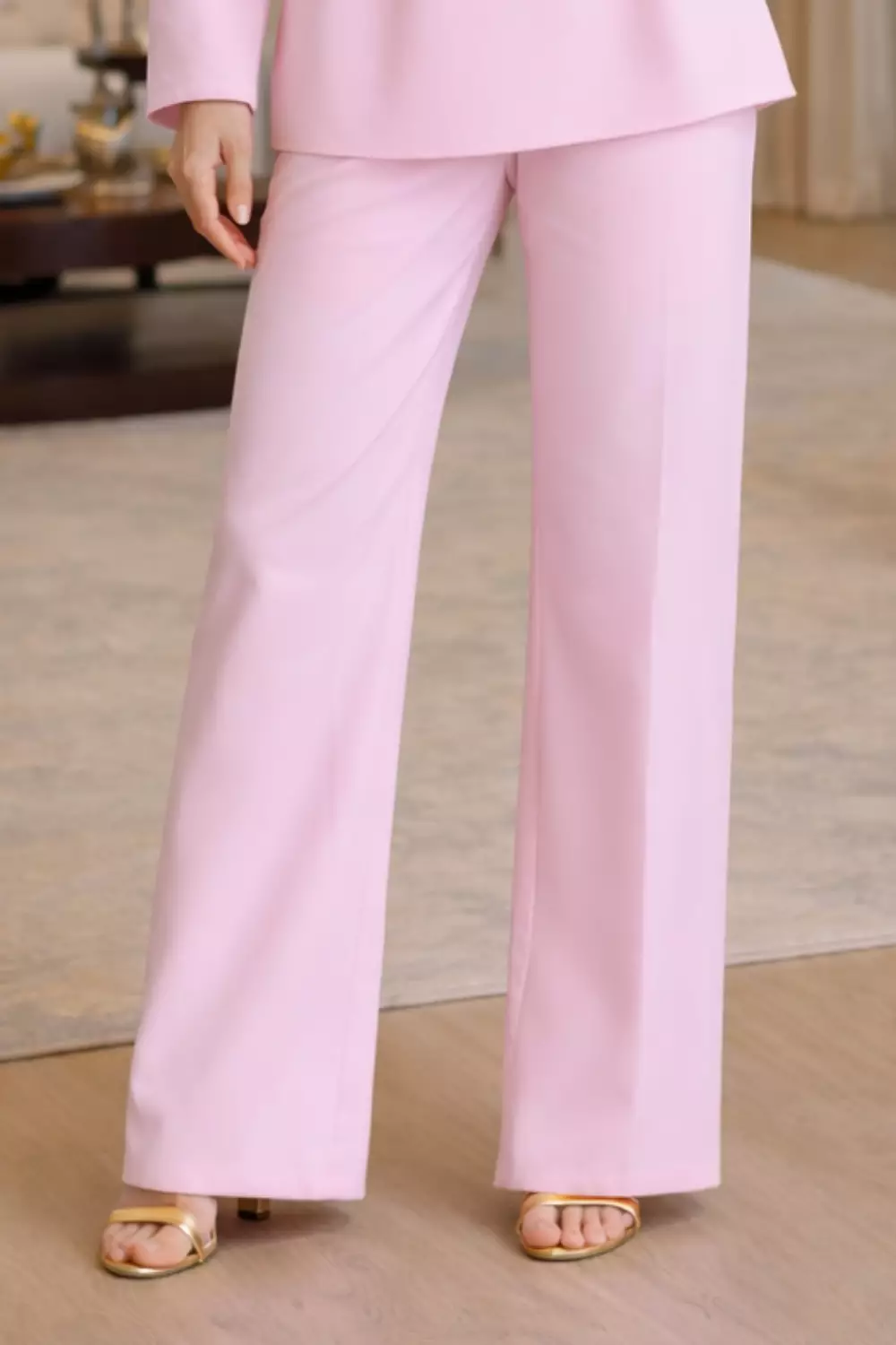 Demure Studio - Essentials Lounge Wear Lenin Set Pink (One Set Shirt & Pants)