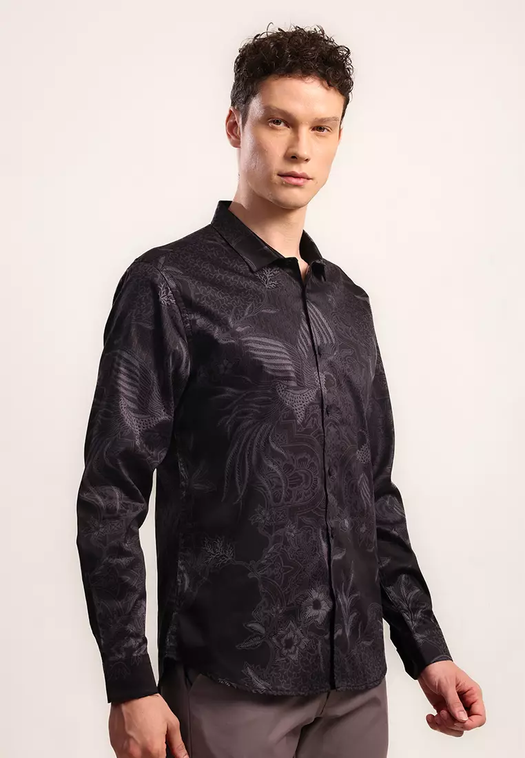 MOC - Kemeja Batik Pria Lengan Panjang Mahendra - Black