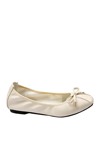 Twenty Eight Shoes beige Comfortable Almond Toe Ballerina VF121822 83DF4SH67B9B20GS_1
