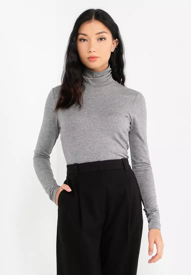 Where to buy new arrivals a turtleneck near me