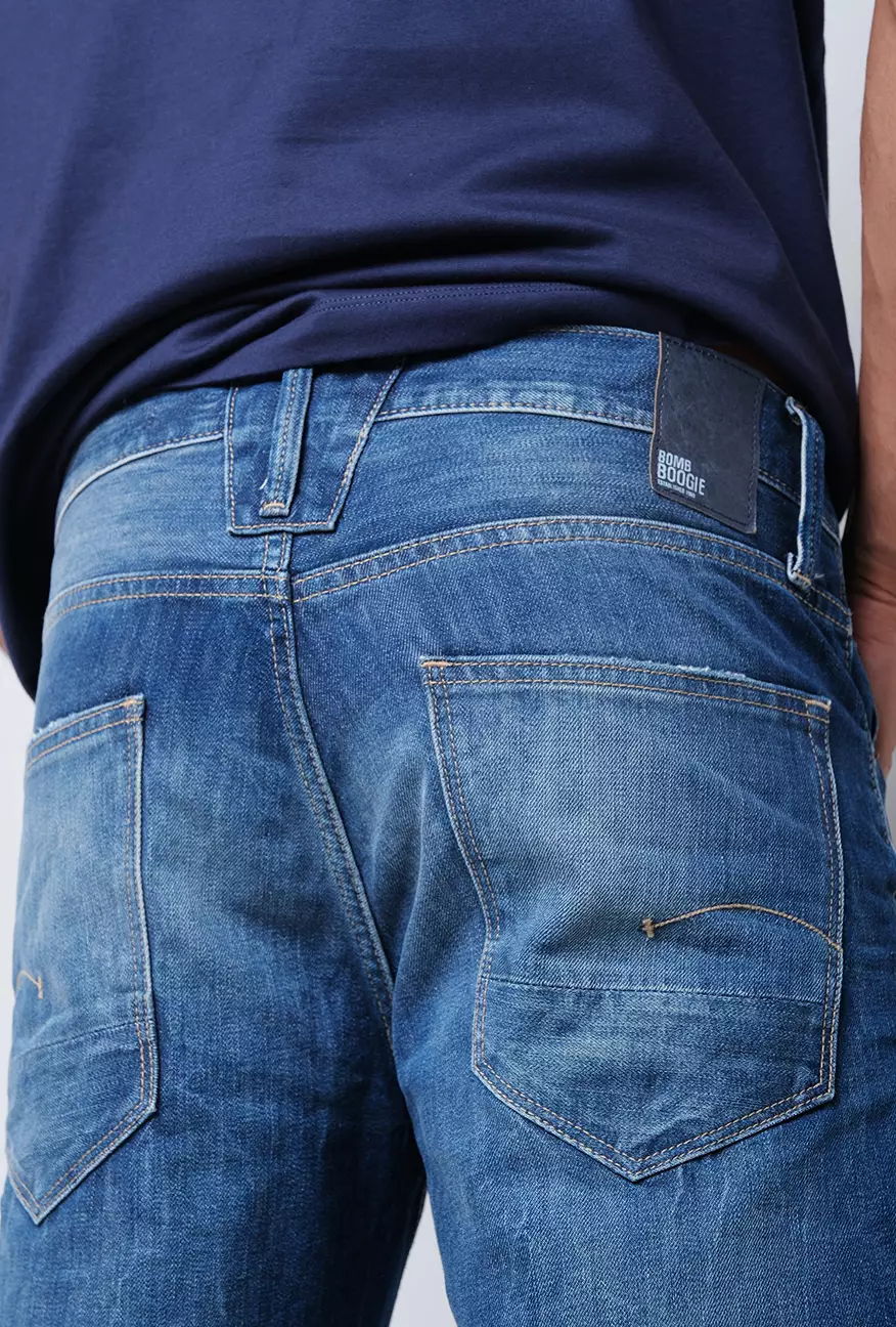 Celana Jeans Pendek Pria J01