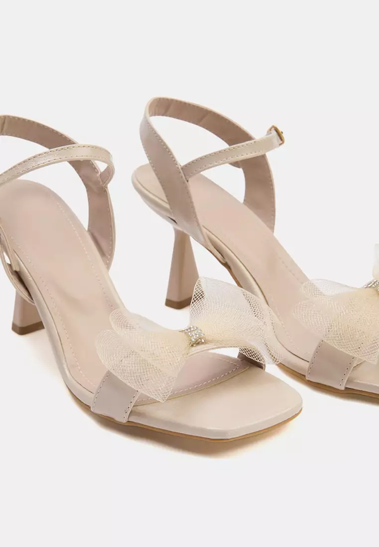 Bow Detailed High Heels
