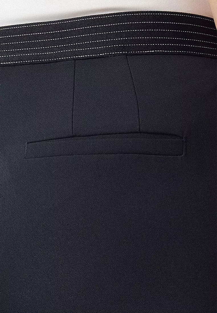 Metallic Thread Skinny Pants