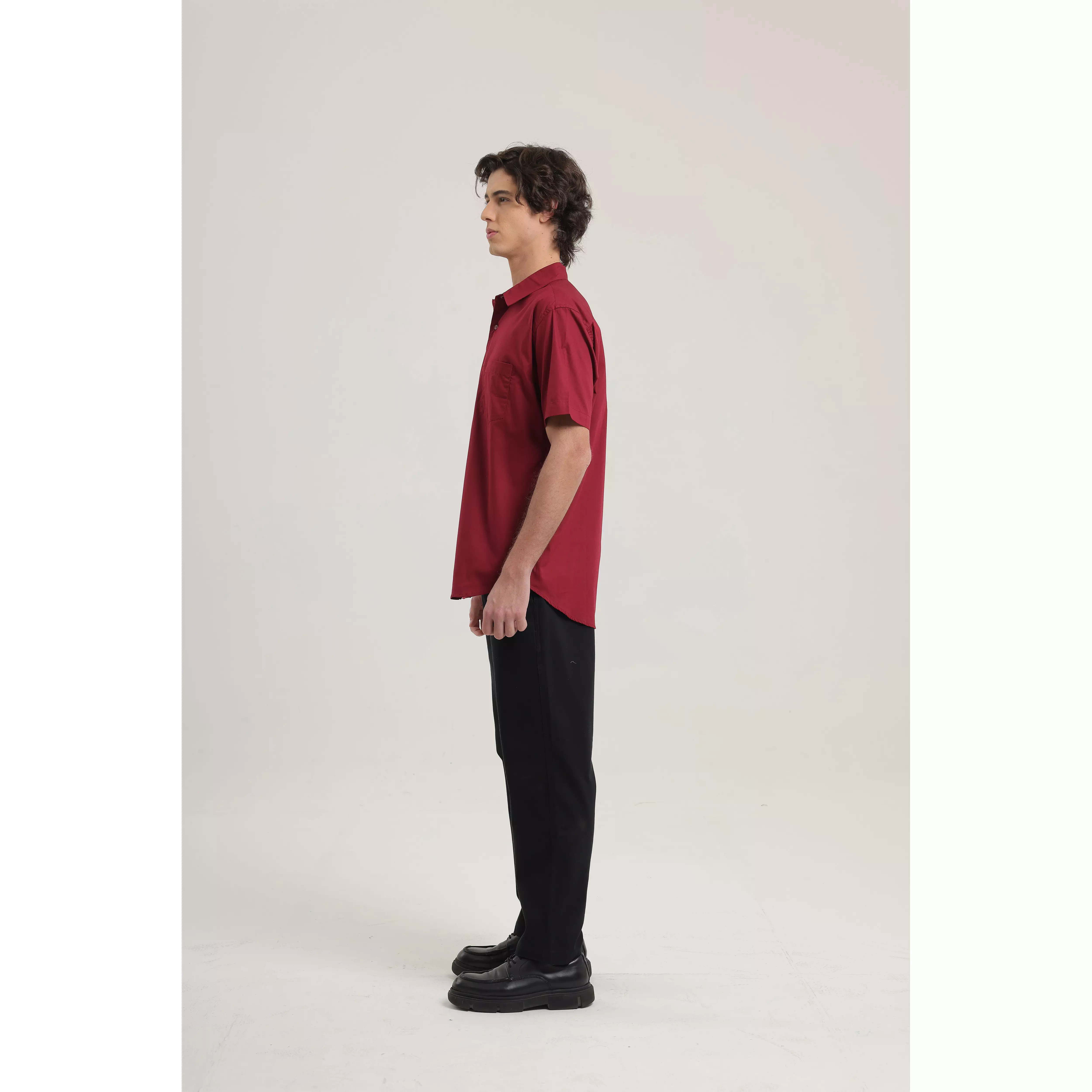LARUSSO - Poplin Relaxed Short Sleeved Basic Shirt - Burgundy