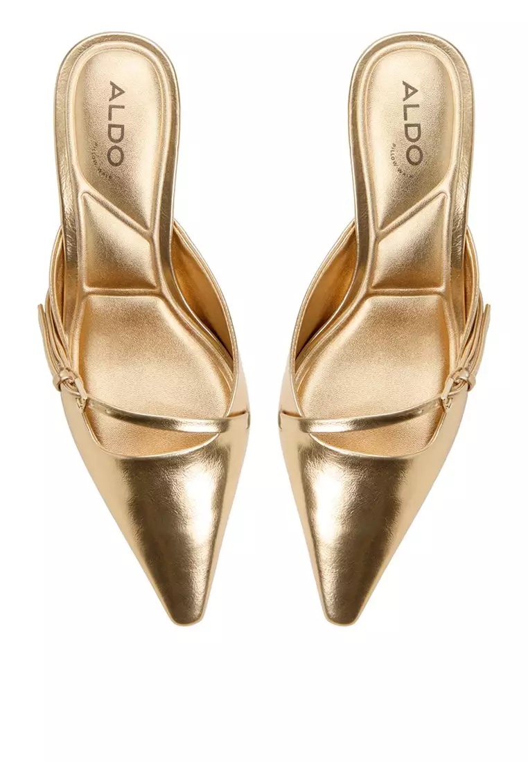 Goldenhaze Kitten Pump Heels