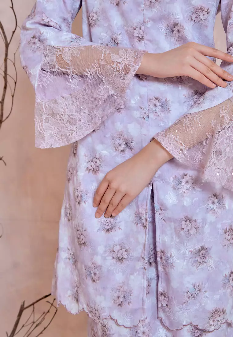 Anggun 2.0 Sequined Lace Sleeves Embroidery Kurung Kebaya Modern