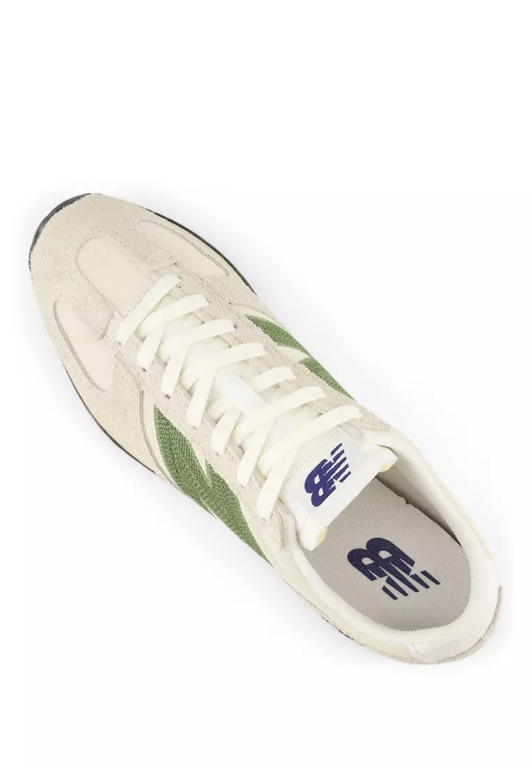 471 Classic Lifestyle Shoes