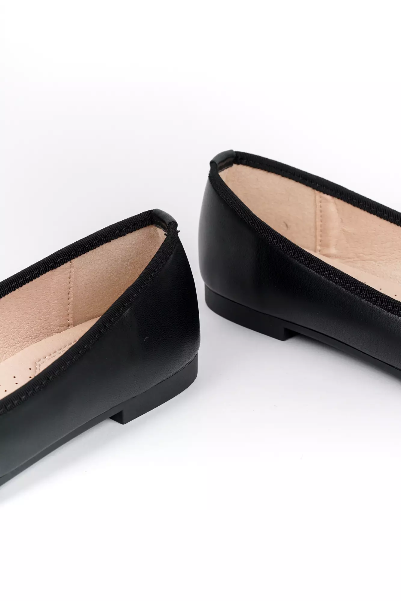 Blow BLNW 0102 Ayla Flats Shoes Wanita Sepatu Hitam Balet Women Shoes