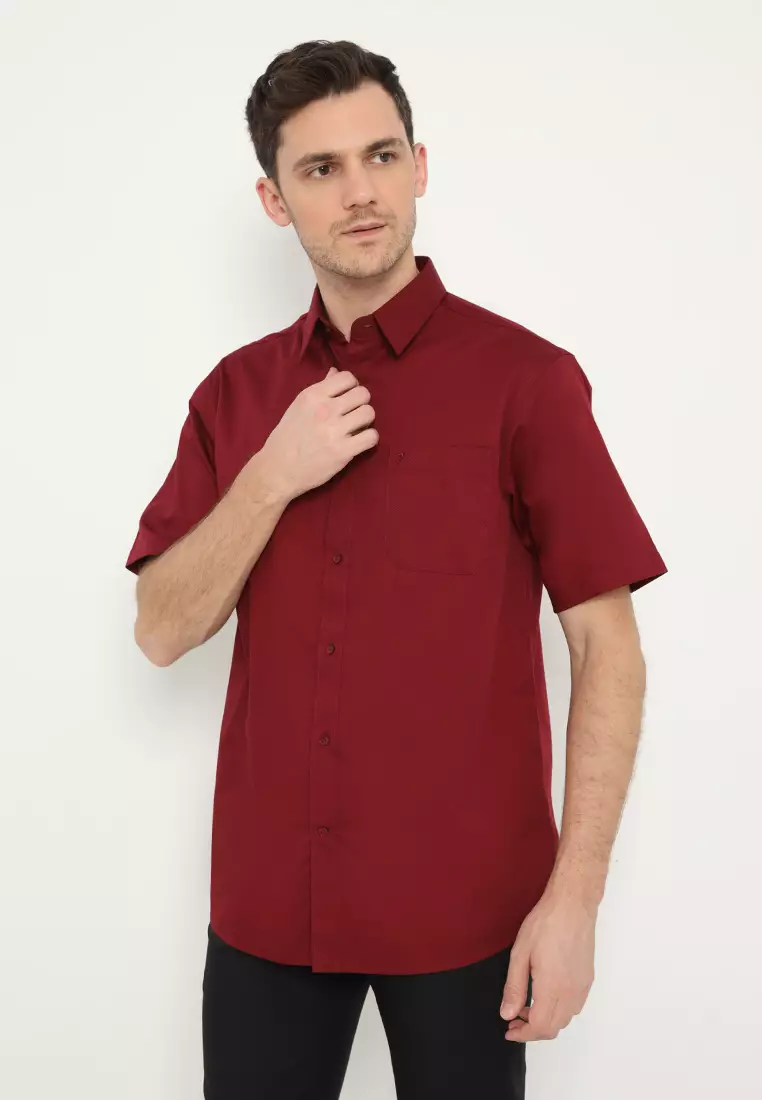 Jobb Geremy Kemeja Pria Lengan Pendek Regular Fit Maroon 3