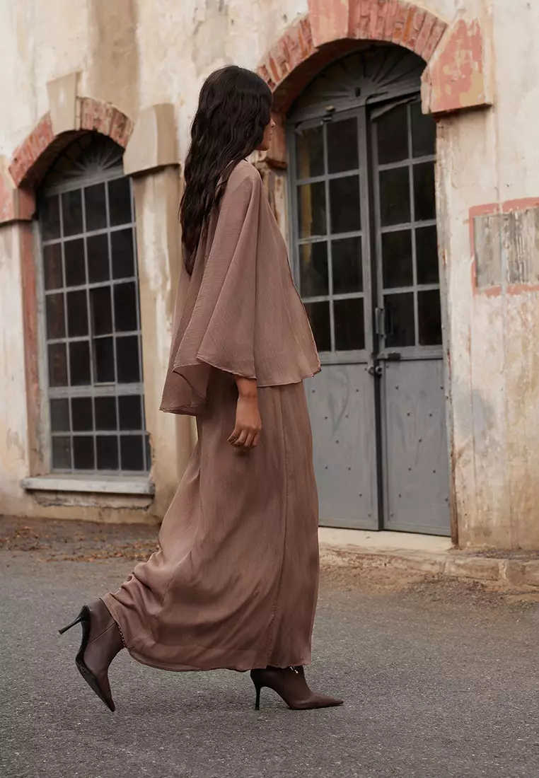 X Ai Mink Cape Ribbon Detail Dress Tctaw25Eb00126